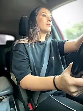 GreciaMorgan – webcam model profile photo Image 6