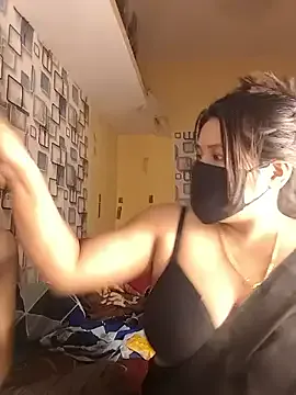 LoraFoxy – webcam model profile photo Image 11