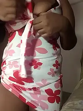 EmilyWeston – webcam model profile photo Image 2