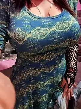 DeboraGil – webcam model profile photo Image 12