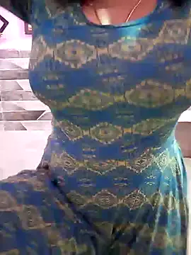 DeboraGil – webcam model profile photo Image 4