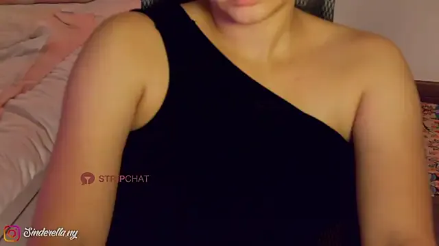 Mia_Sinclair – webcam model profile photo Image 19