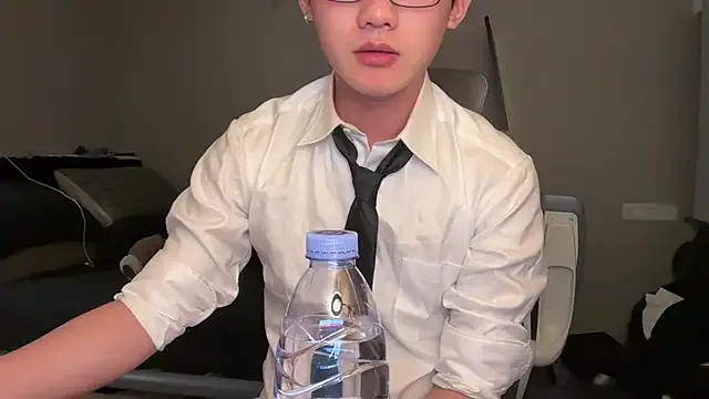 Miaxxlet – webcam model profile photo Image 15