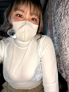 JenCampbell – webcam model profile photo Image 5