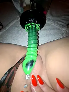 GreciaMorgan – webcam model profile photo Image 5