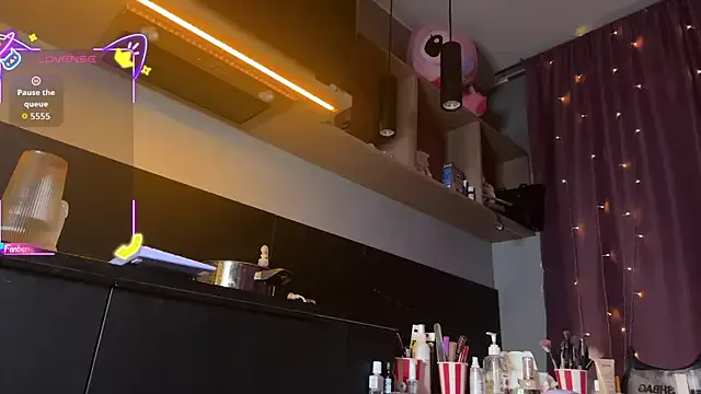 EbonySkin – webcam model profile photo Image 12