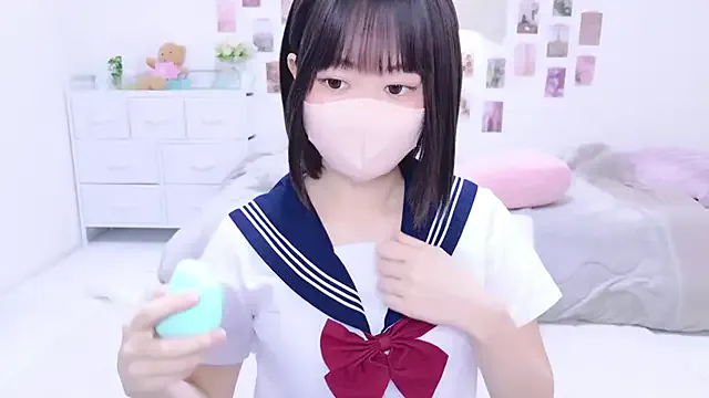 ChloeeGill – webcam model profile photo Image 11