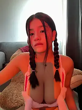 SkyLumen – webcam model profile photo Image 16