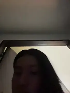 SkyLumen – webcam model profile photo Image 5