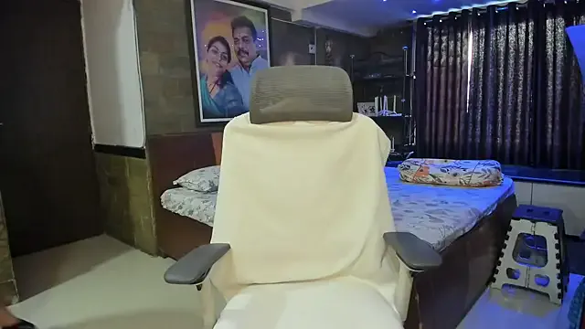 JadeMartinelli – webcam model profile photo Image 2