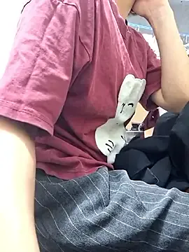 SkyLumen – webcam model profile photo Image 7