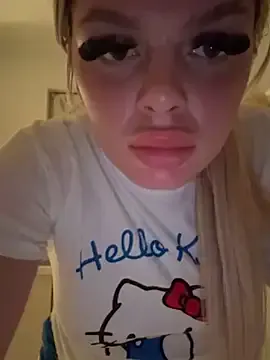 AuroraRuiz – webcam model profile photo Image 9