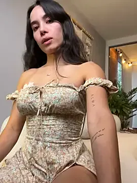 Emma_Lunny – webcam model profile photo Image 5