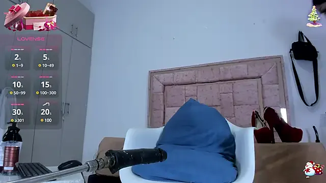 Amylewiss – webcam model profile photo Image 2