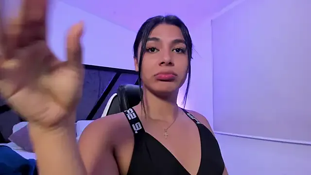 PaolaFalkon – webcam model profile photo Image 14