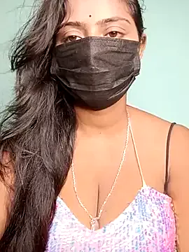 AmyBelmontt – webcam model profile photo Image 10