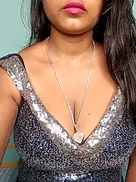 AmyBelmontt – webcam model profile photo Image 11