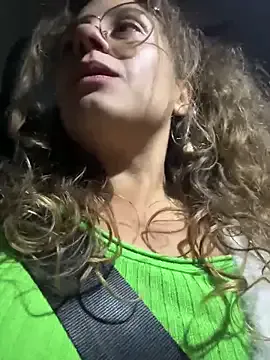 ZaraReyes – webcam model profile photo Image 16