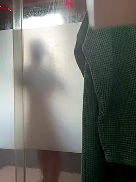 ZaraReyes – webcam model profile photo Image 7