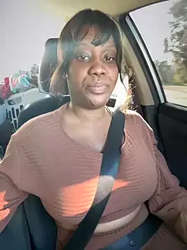 RobinTheSiren – webcam model profile photo Image 2