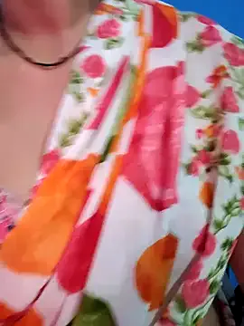 LolaCrave – webcam model profile photo Image 7