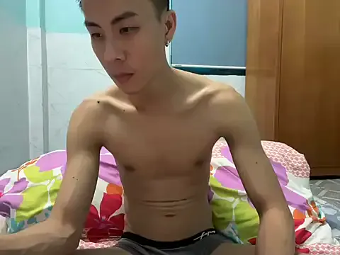 SkyLumen – webcam model profile photo Image 6