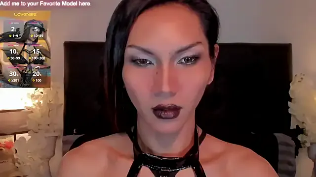 LadyRochester – webcam model profile photo Image 13