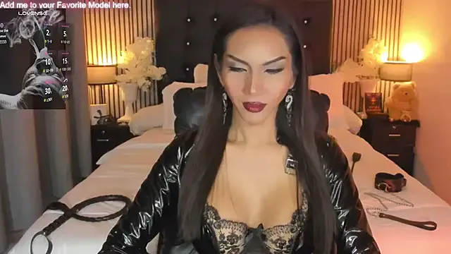 LadyRochester – webcam model profile photo Image 7