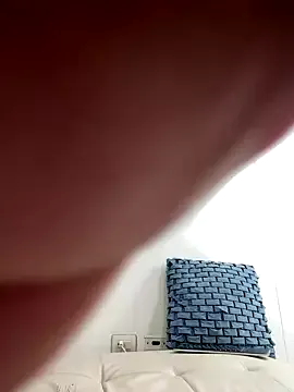 EliotStone – webcam model profile photo Image 16