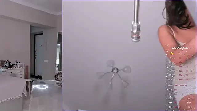 Emma_Lunny – webcam model profile photo Image 10