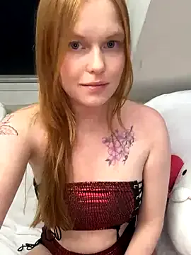 perla_kem_ – webcam model profile photo Image 8