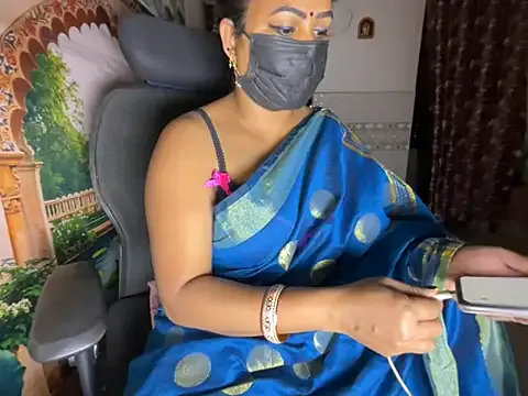 GreciaMorgan – webcam model profile photo Image 18