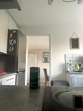 LunaKrismas – webcam model profile photo Image 11