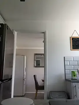 LunaKrismas – webcam model profile photo Image 16