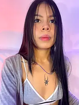 NinaFontana – webcam model profile photo Image 2