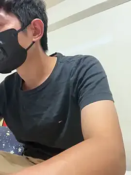 JulyWood – webcam model profile photo Image 10