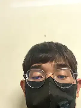 JulyWood – webcam model profile photo Image 3