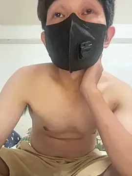 JulyWood – webcam model profile photo Image 5