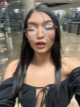 GreciaMorgan – webcam model profile photo Image 13