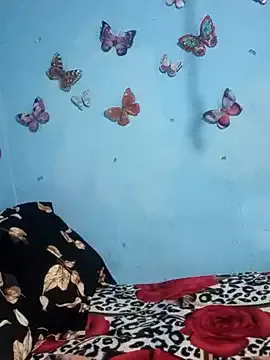 HoneyyBrowny – webcam model profile photo Image 7