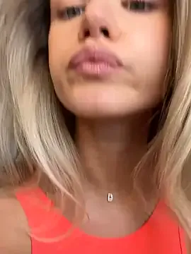 AishaVelvet – webcam model profile photo Image 8