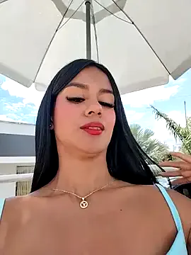 Noya – webcam model profile photo Image 18