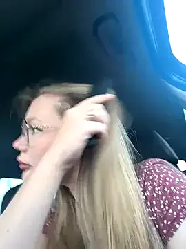 CelesteCoquette – webcam model profile photo Image 10