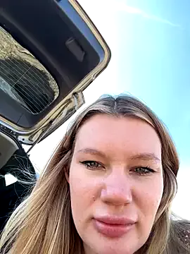 CelesteCoquette – webcam model profile photo Image 13