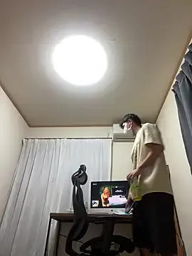 EmilyWeston – webcam model profile photo Image 3