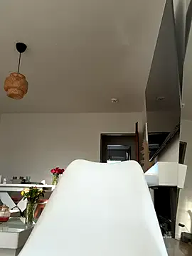 AvaHulw – webcam model profile photo Image 16