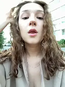 Emma_Lunny – webcam model profile photo Image 12