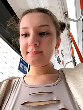 Emma_Lunny – webcam model profile photo Image 15