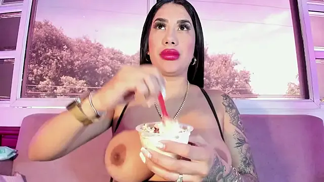 HaipaiSweetheart – webcam model profile photo Image 4