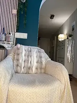 eleonoree – webcam model profile photo Image 15